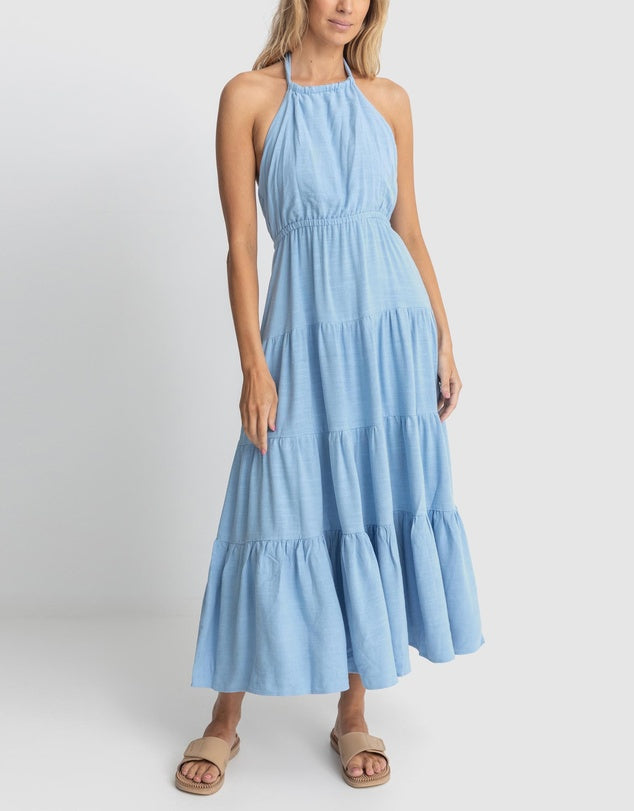 A gorgeous halter dress in stunning blue shade. Femine and perfect for the beachside lifestyle