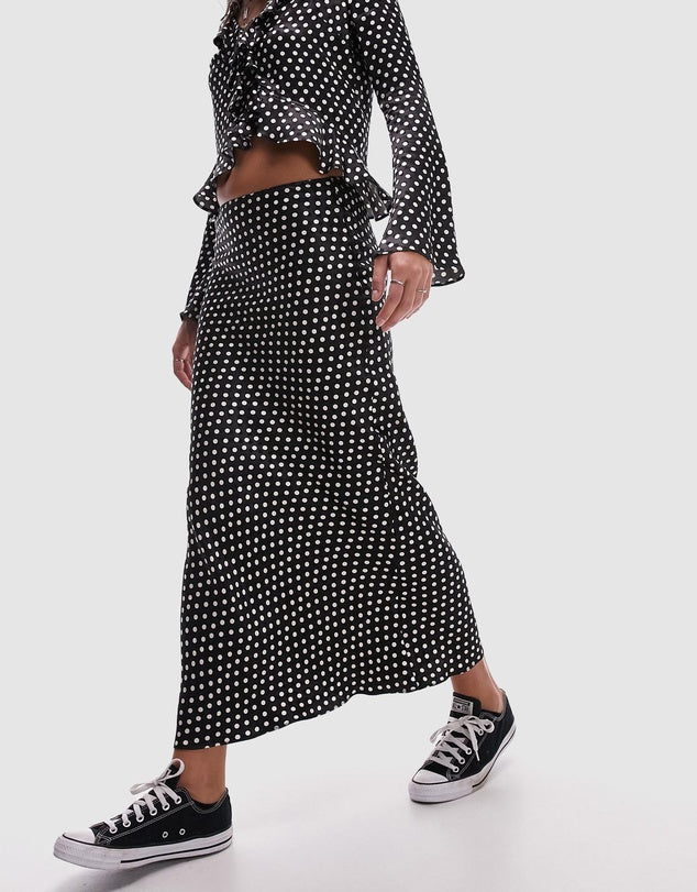 Satin Jaquard Maxi Skirt. Wear this high as a dress and add the cropped jumper for a cute look. Or, for a night out add your black blazer.